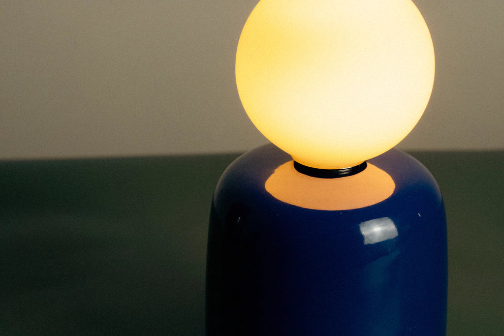 Cuia Table Lamp
