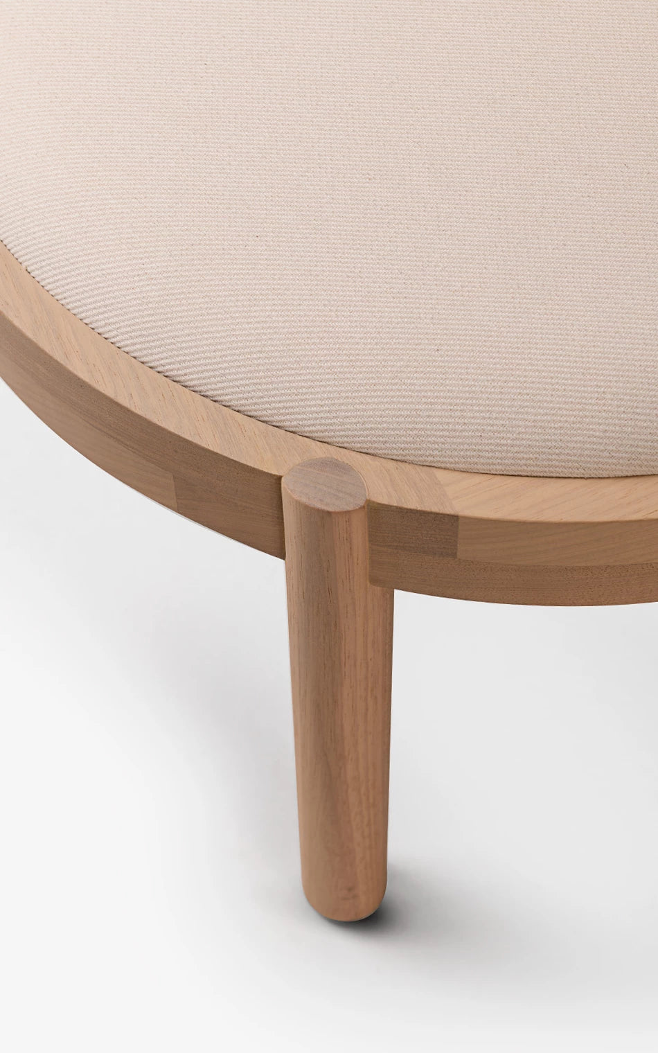 Gravatá Lounge Chair - Upholstery