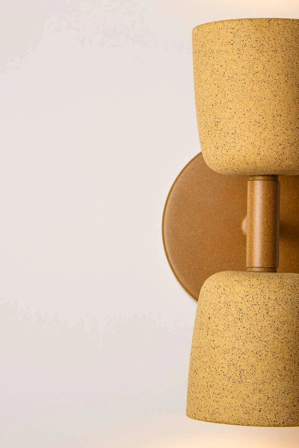 Candeia Wall Lamp