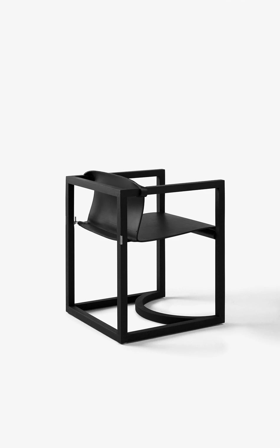 Capa (SEM) Chair