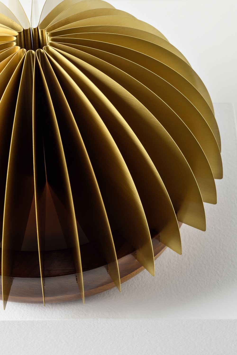 Pitanga Table Lamp