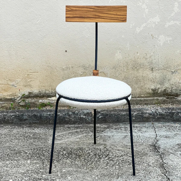 Curió Chair