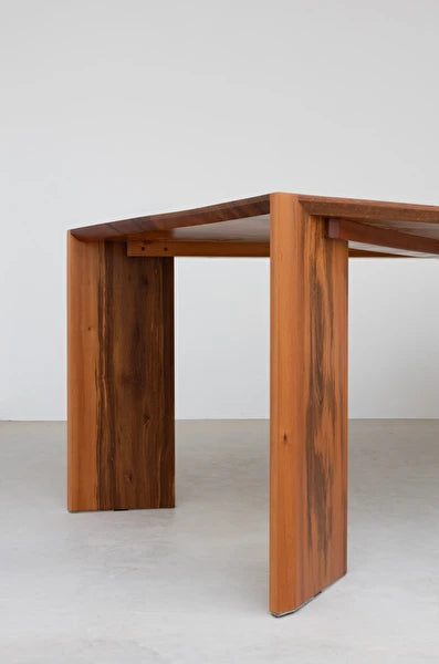 Mesa de comedor Chanfro
