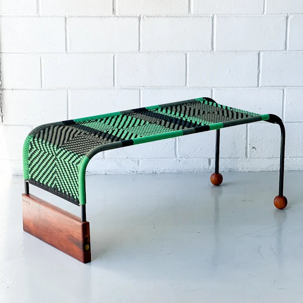 Dinda Bench