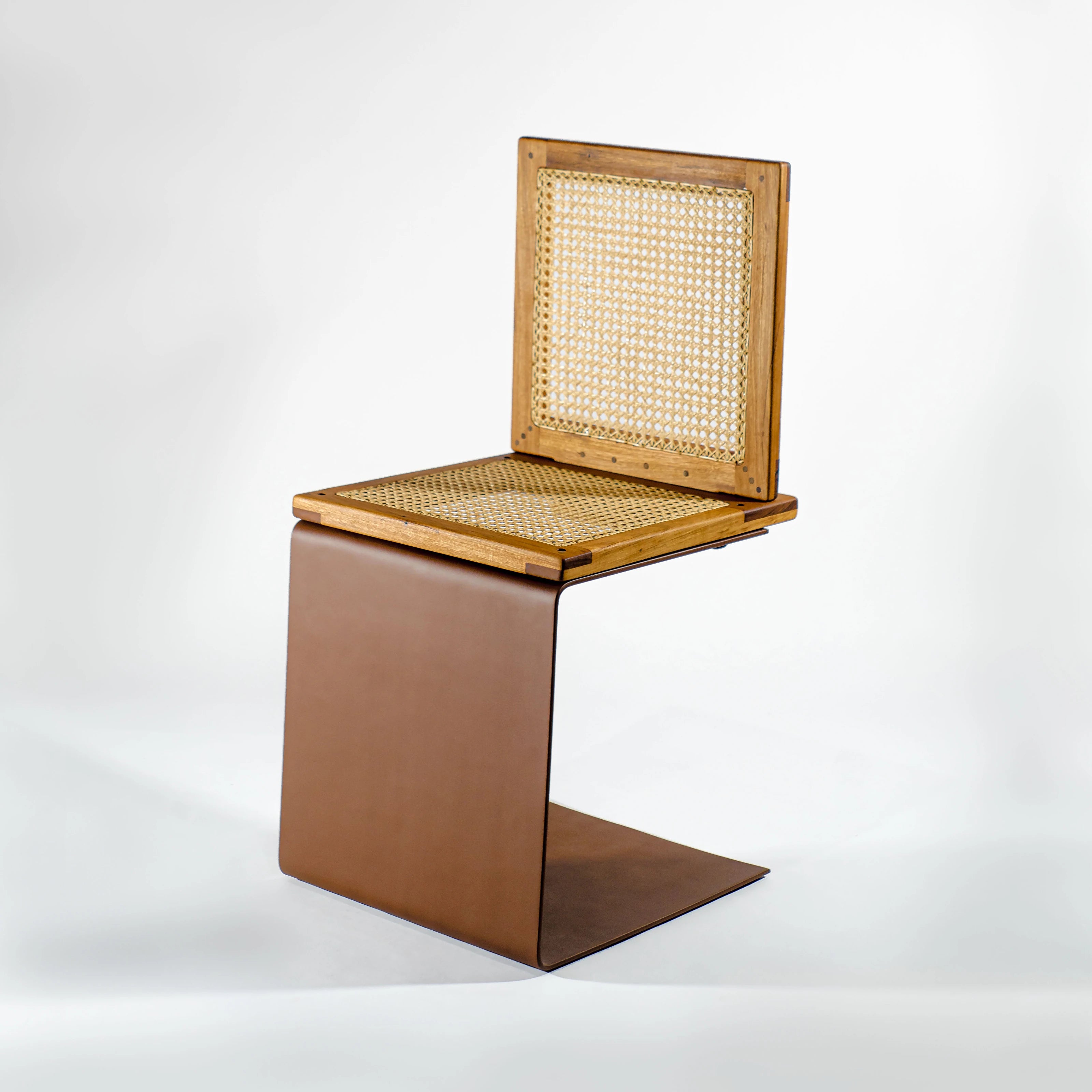 Perê Chair