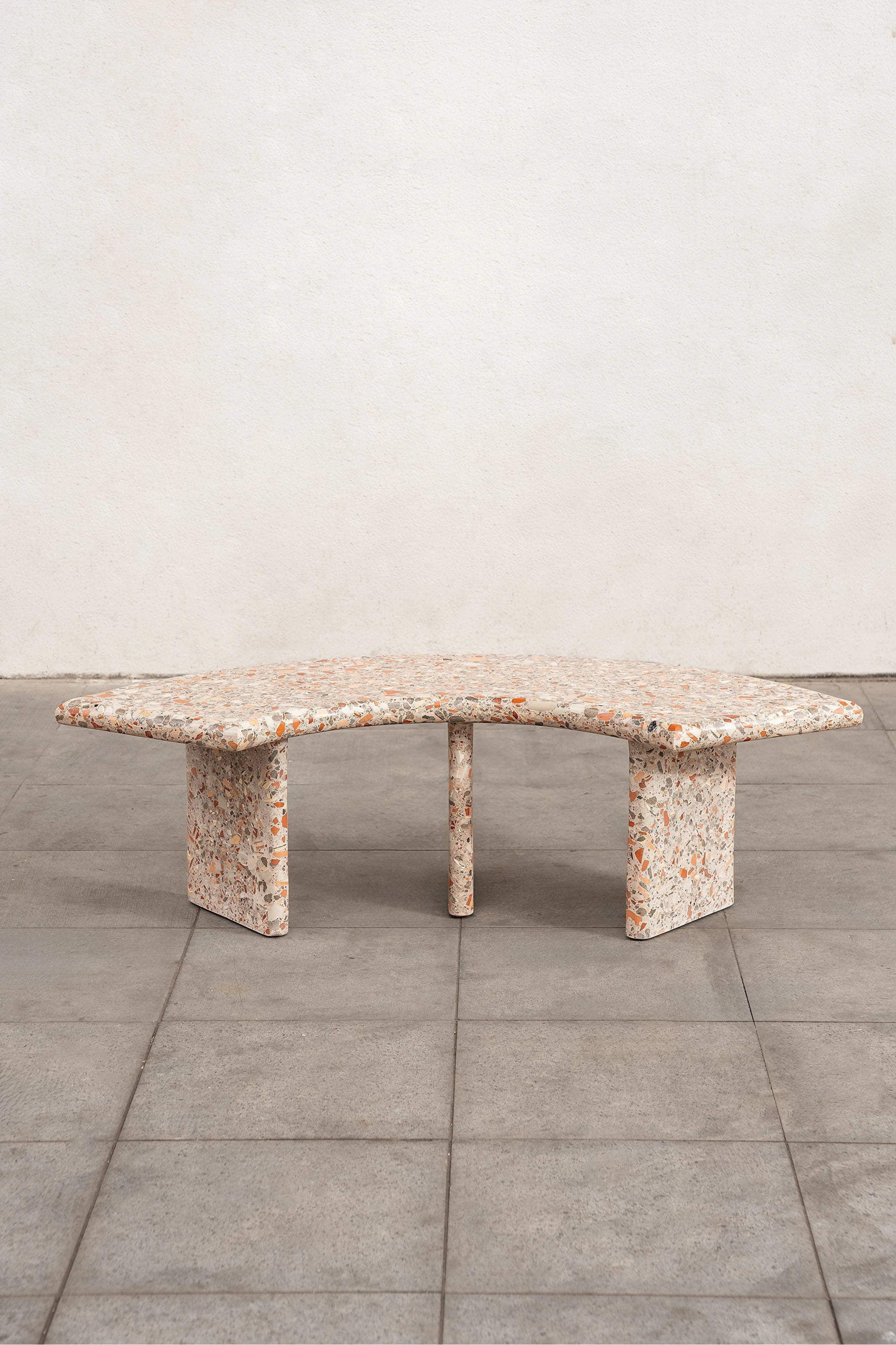 Brut Bench