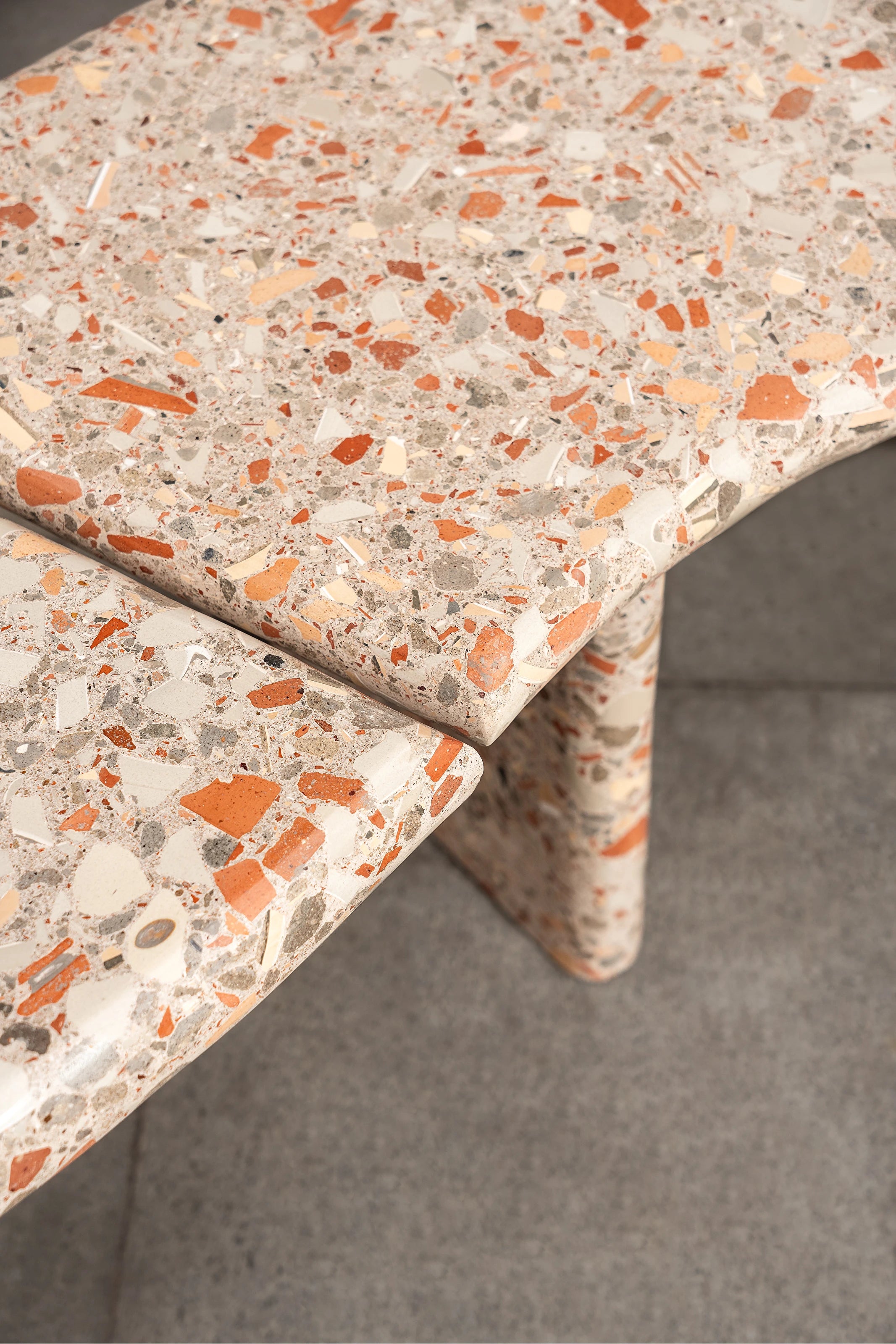 Brut Bench
