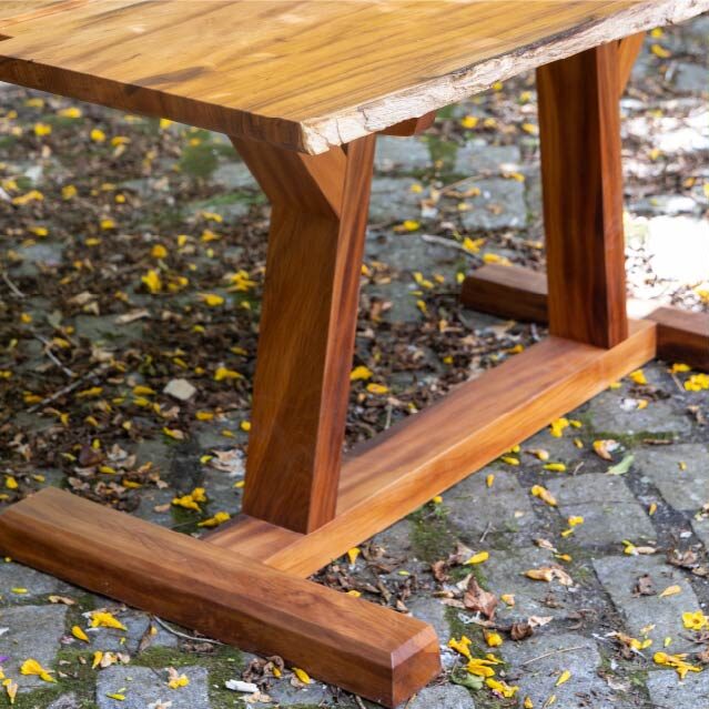 Mesa de comedor Incastri
