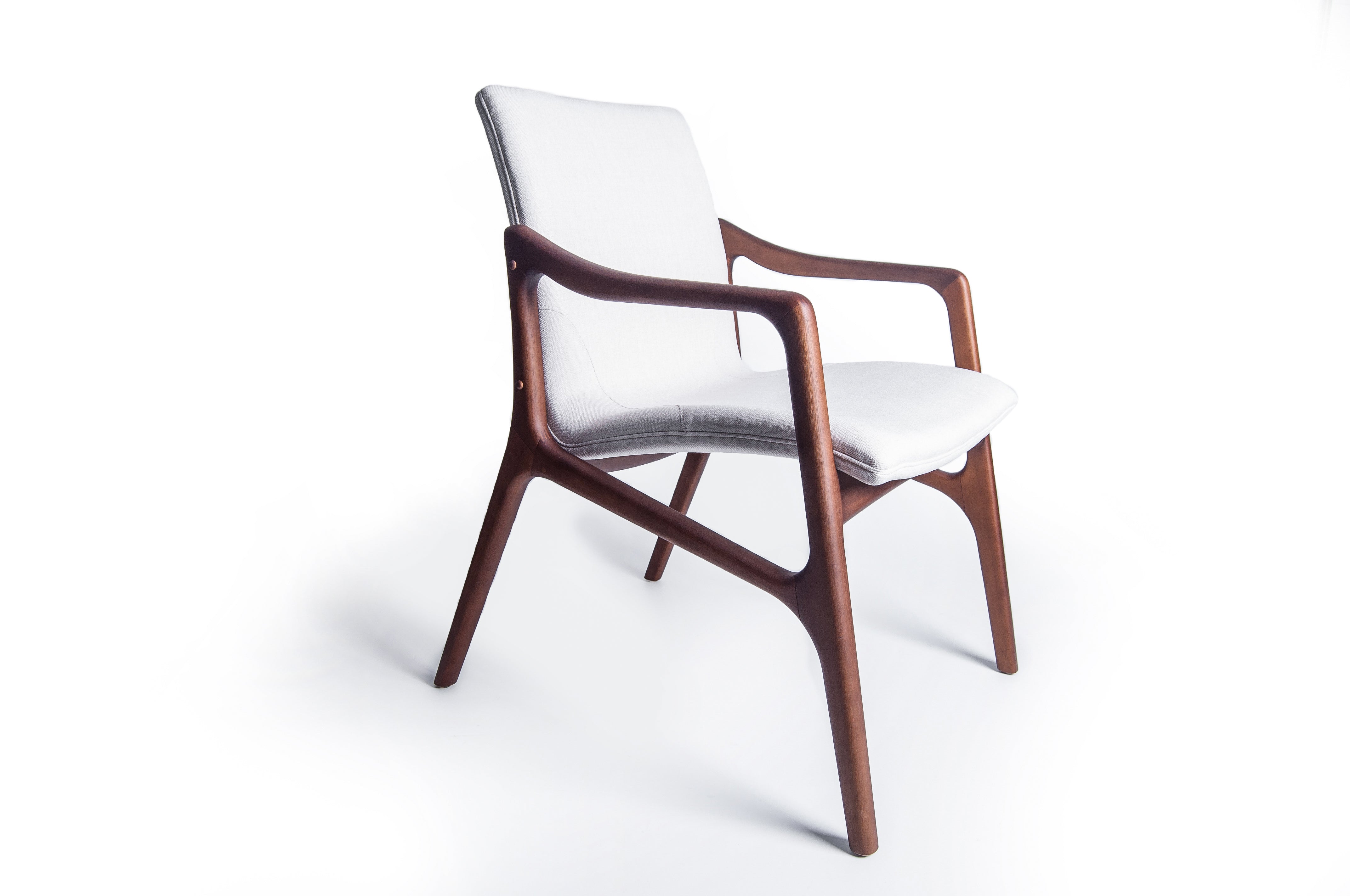 Borá Chair