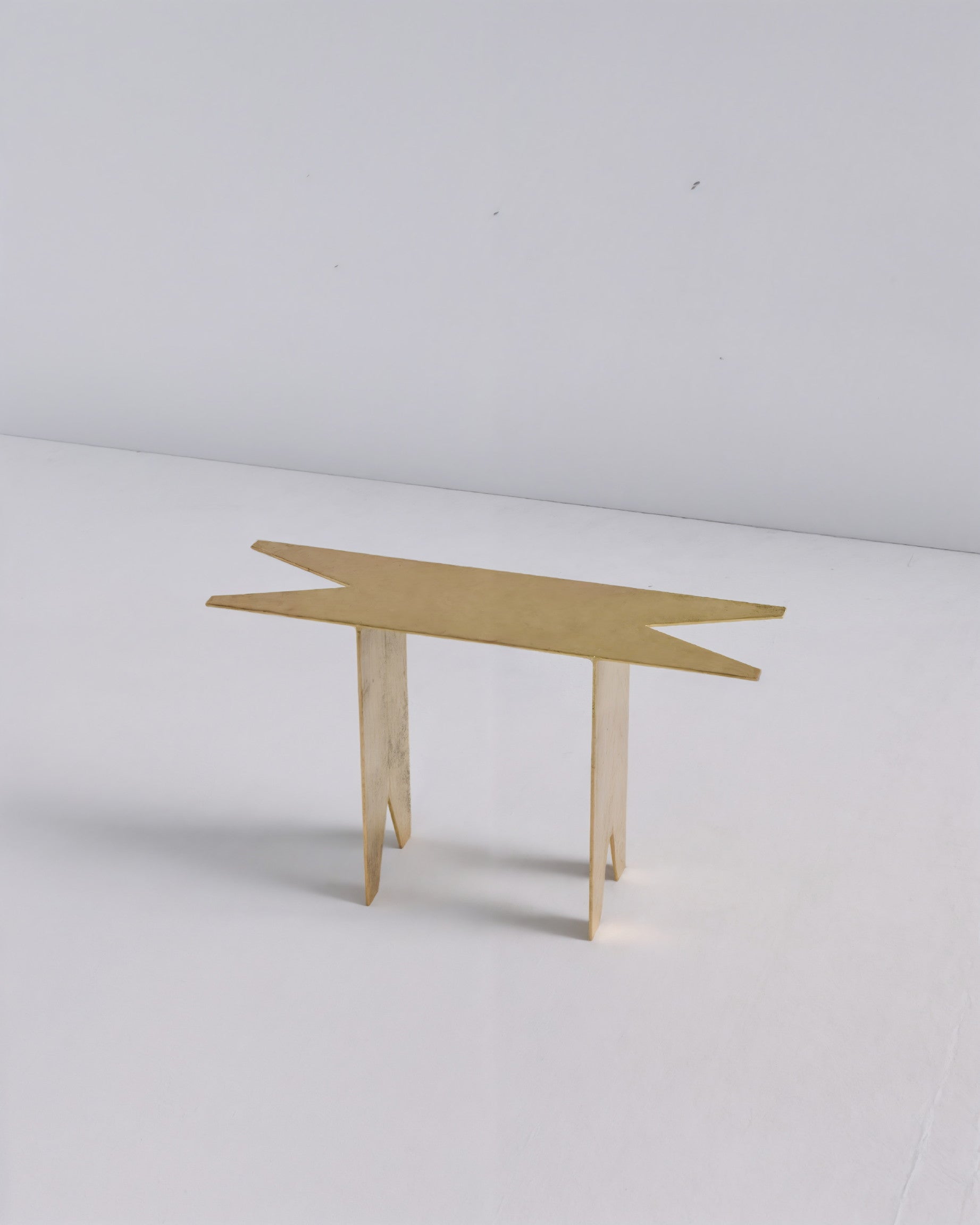 Mesa auxiliar Arado 03