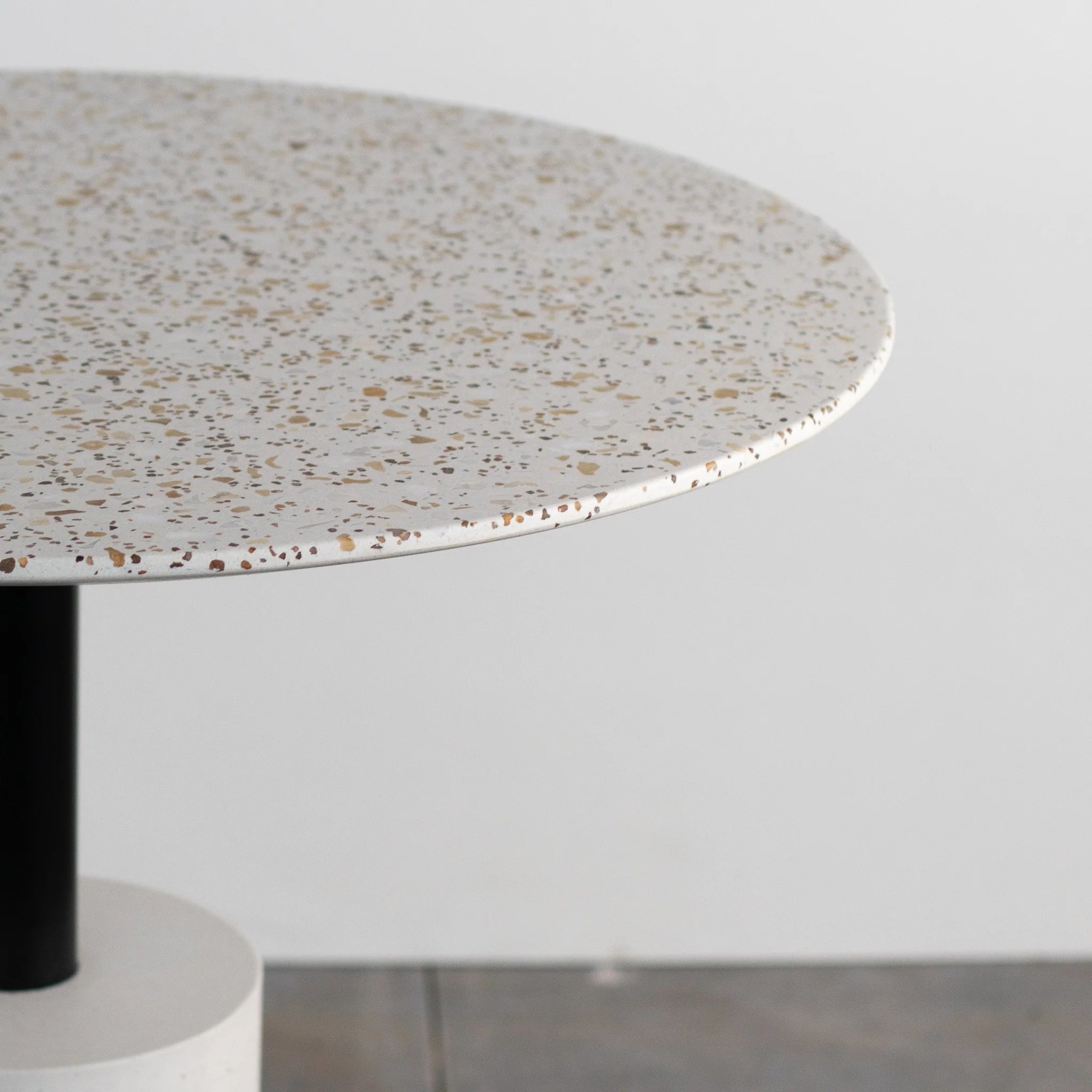 Bouman Neck Sol Table