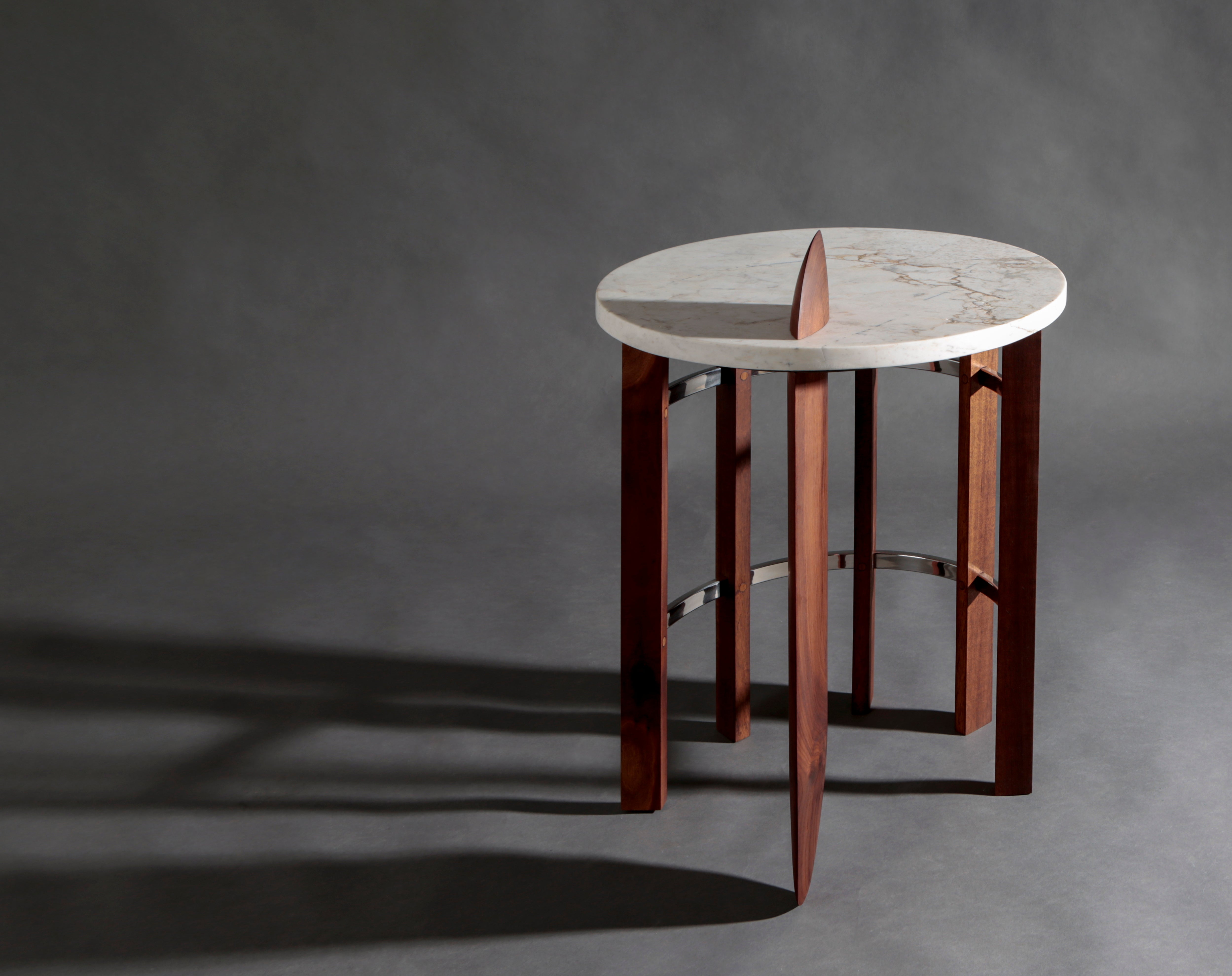 Tamanduá Side Table