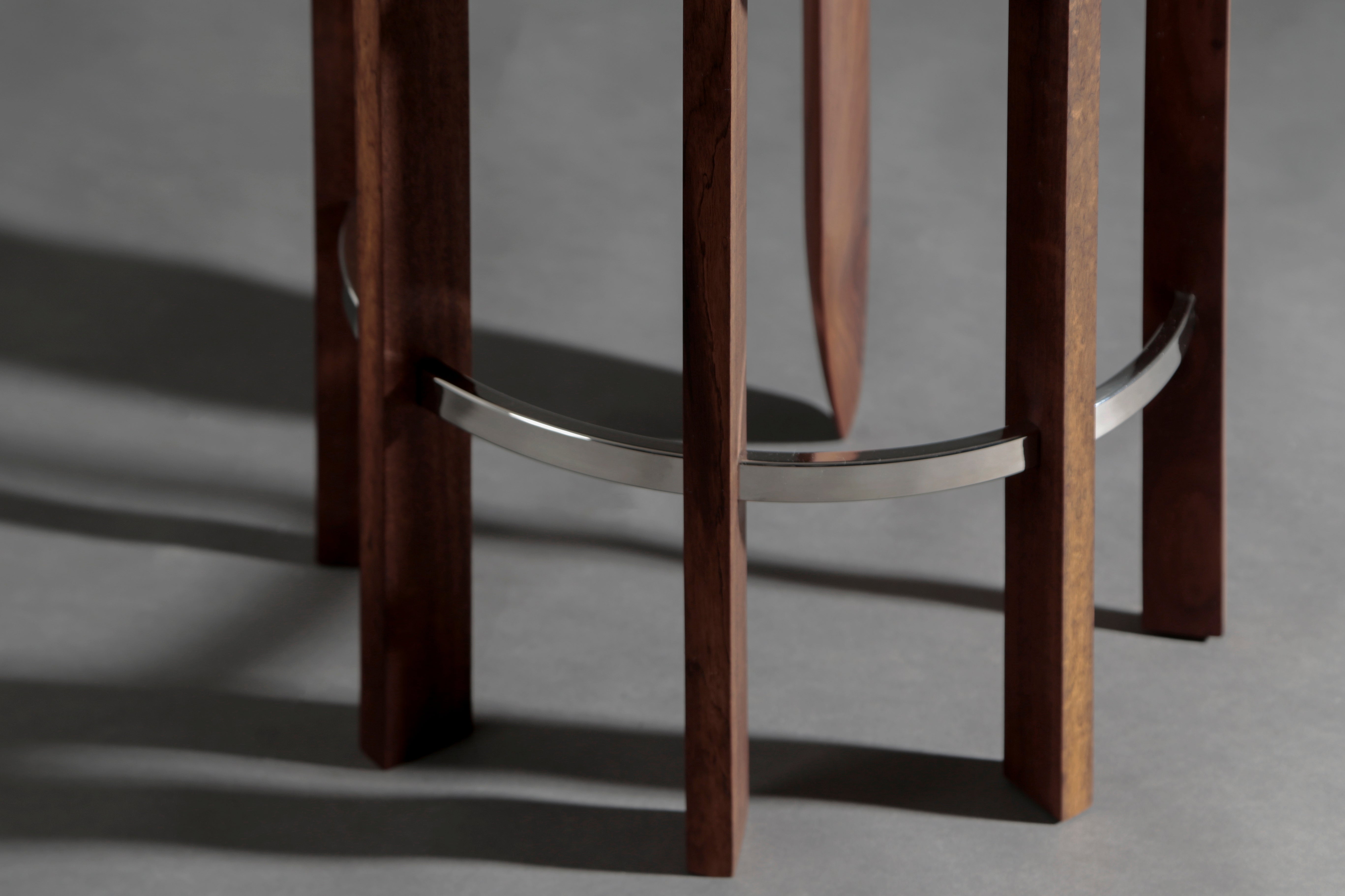 Tamanduá Side Table