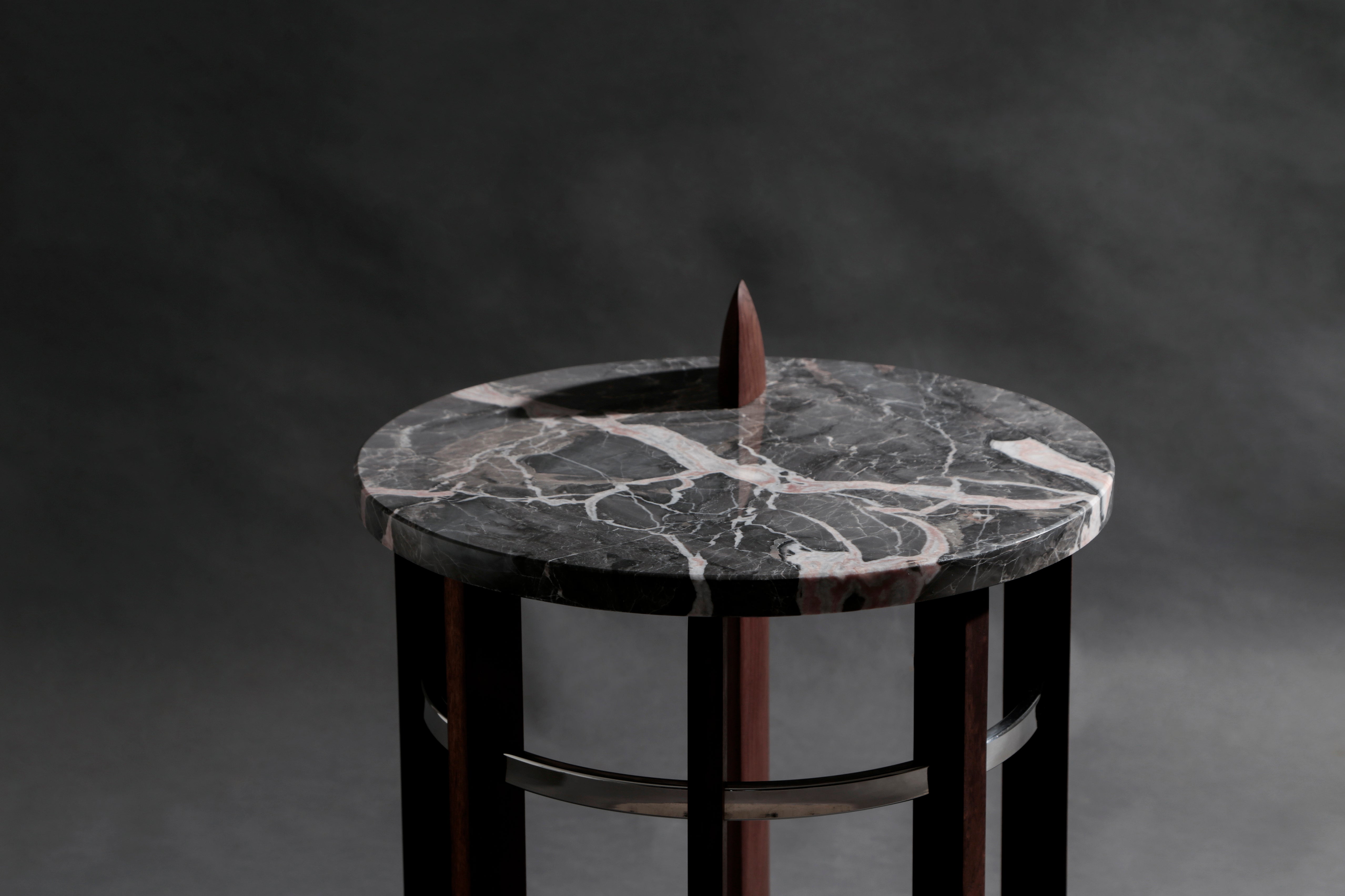 Tamanduá Side Table