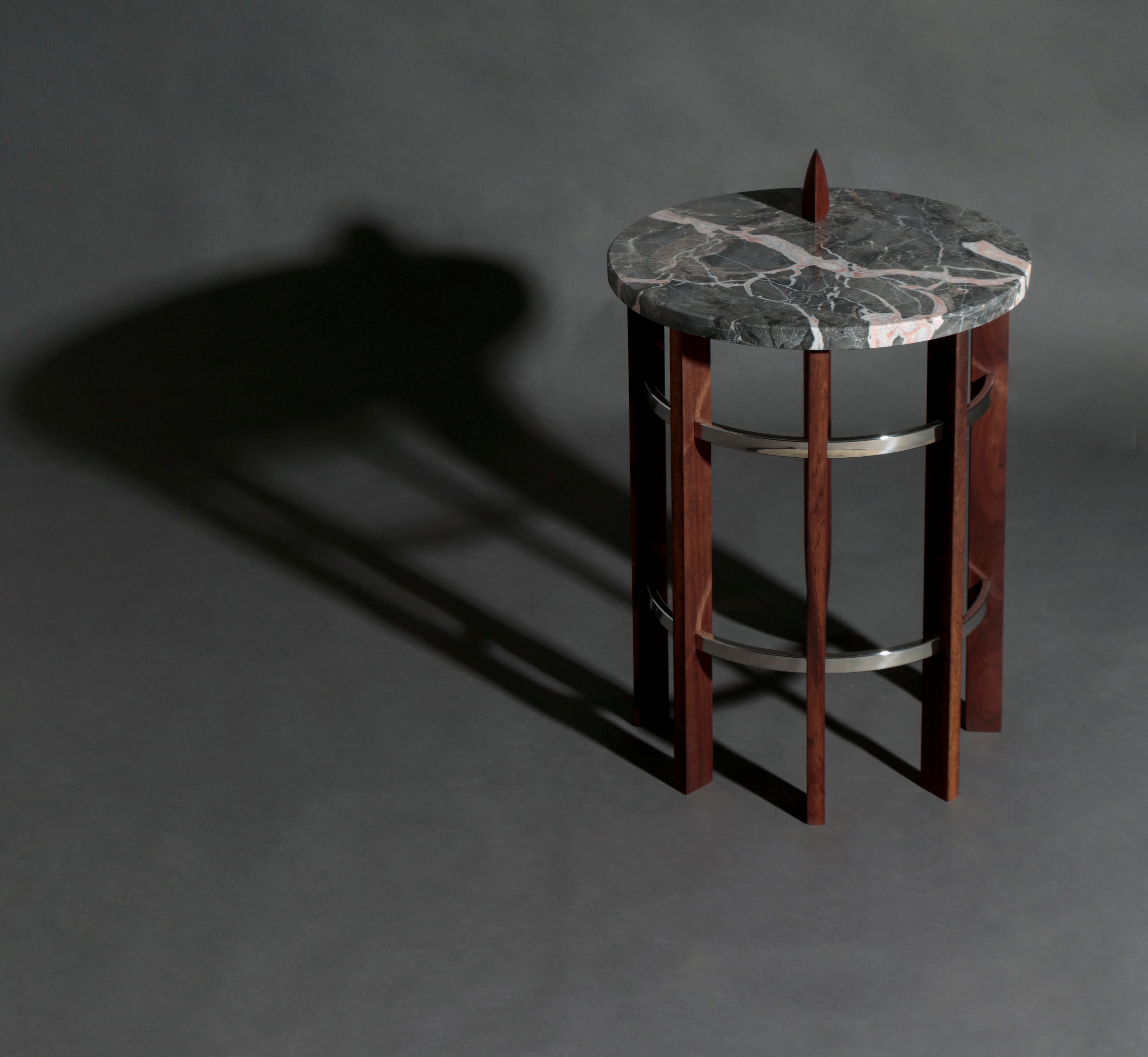 Tamanduá Side Table