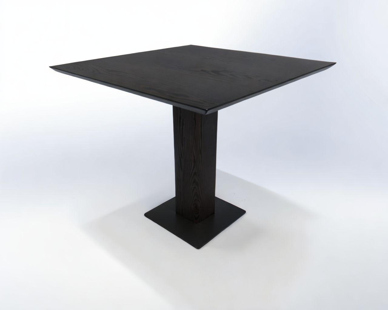 Columbia Dining Table