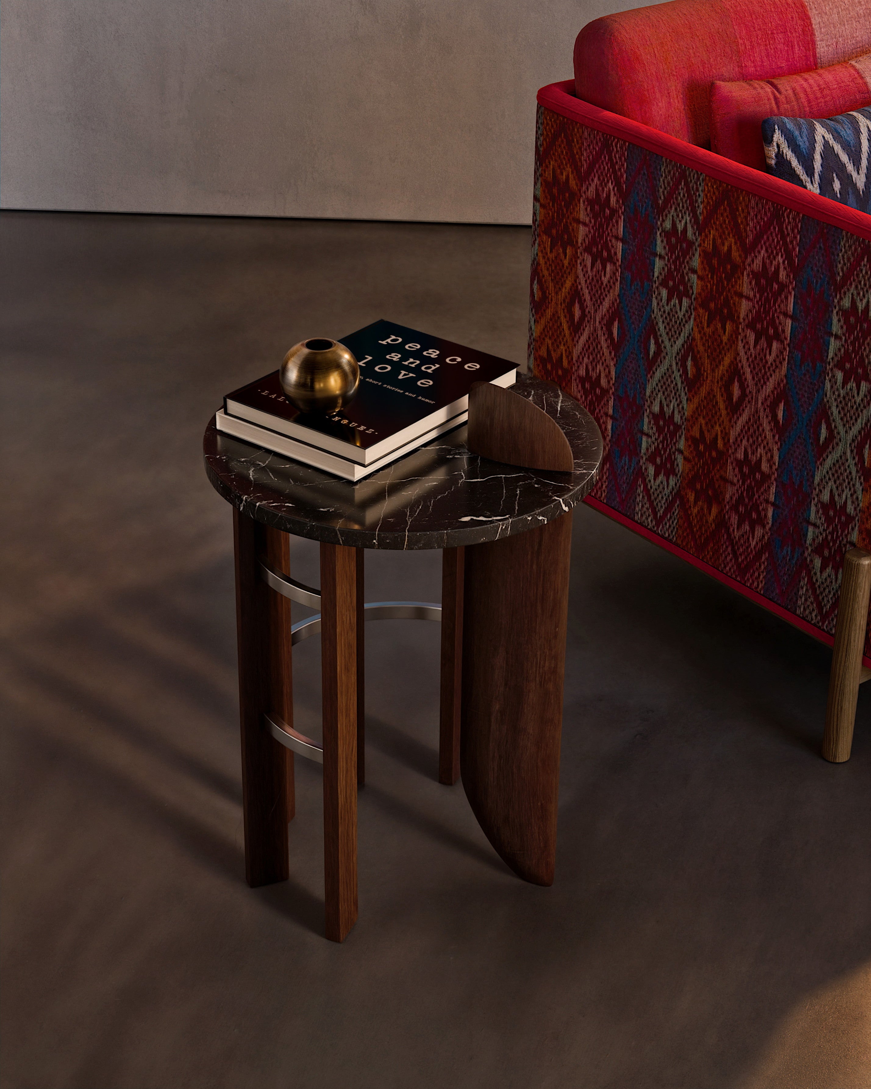 Tamanduá Side Table
