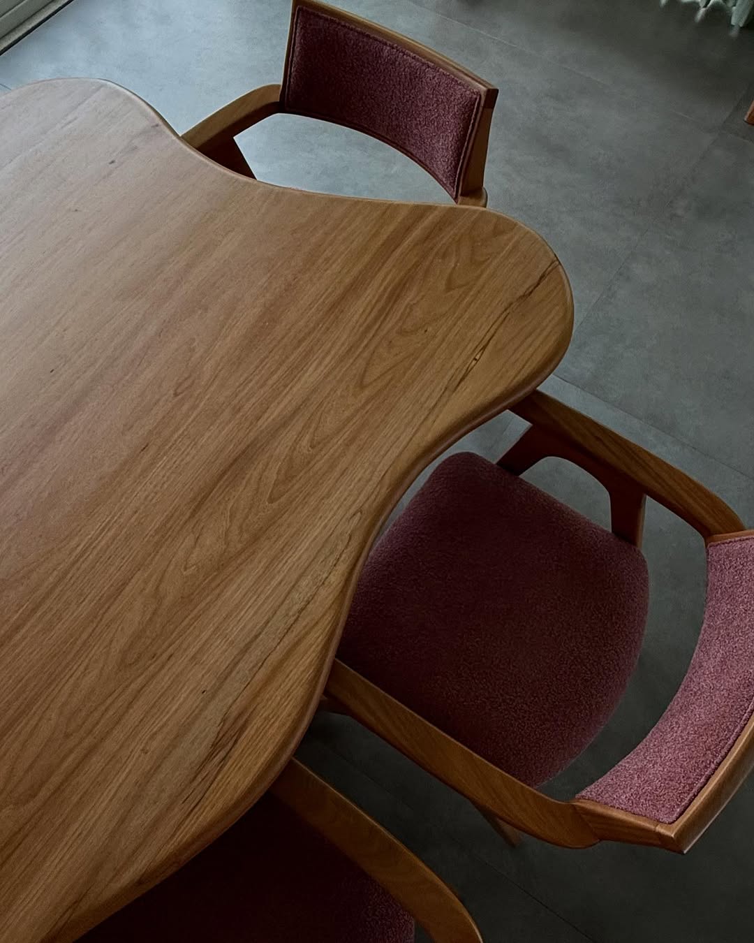 Mesa de comedor Maciça