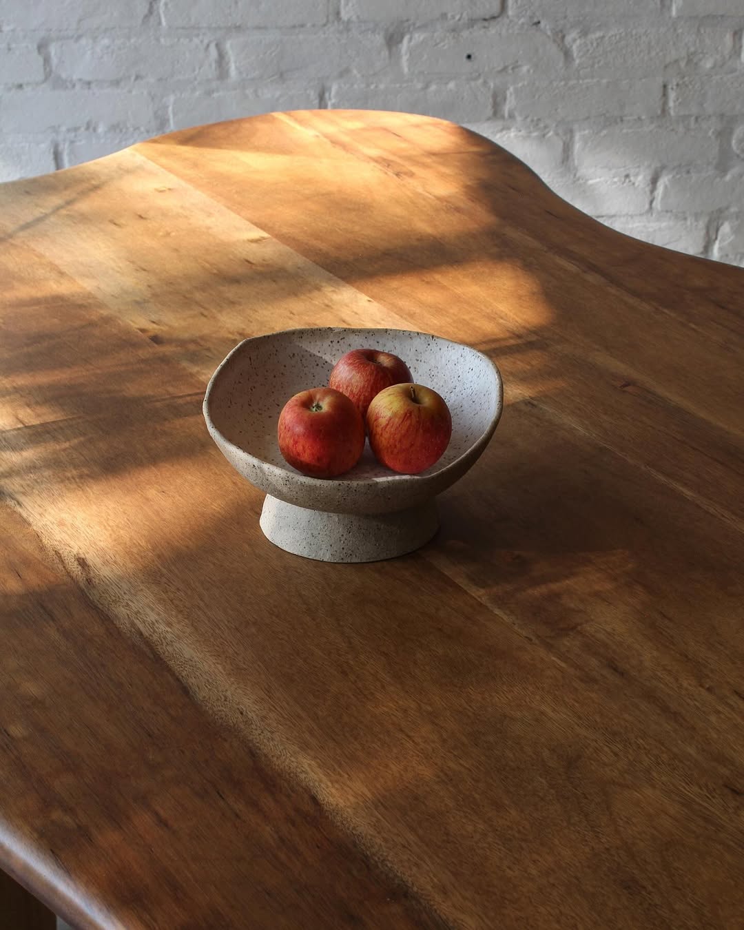 Mesa de comedor Maciça