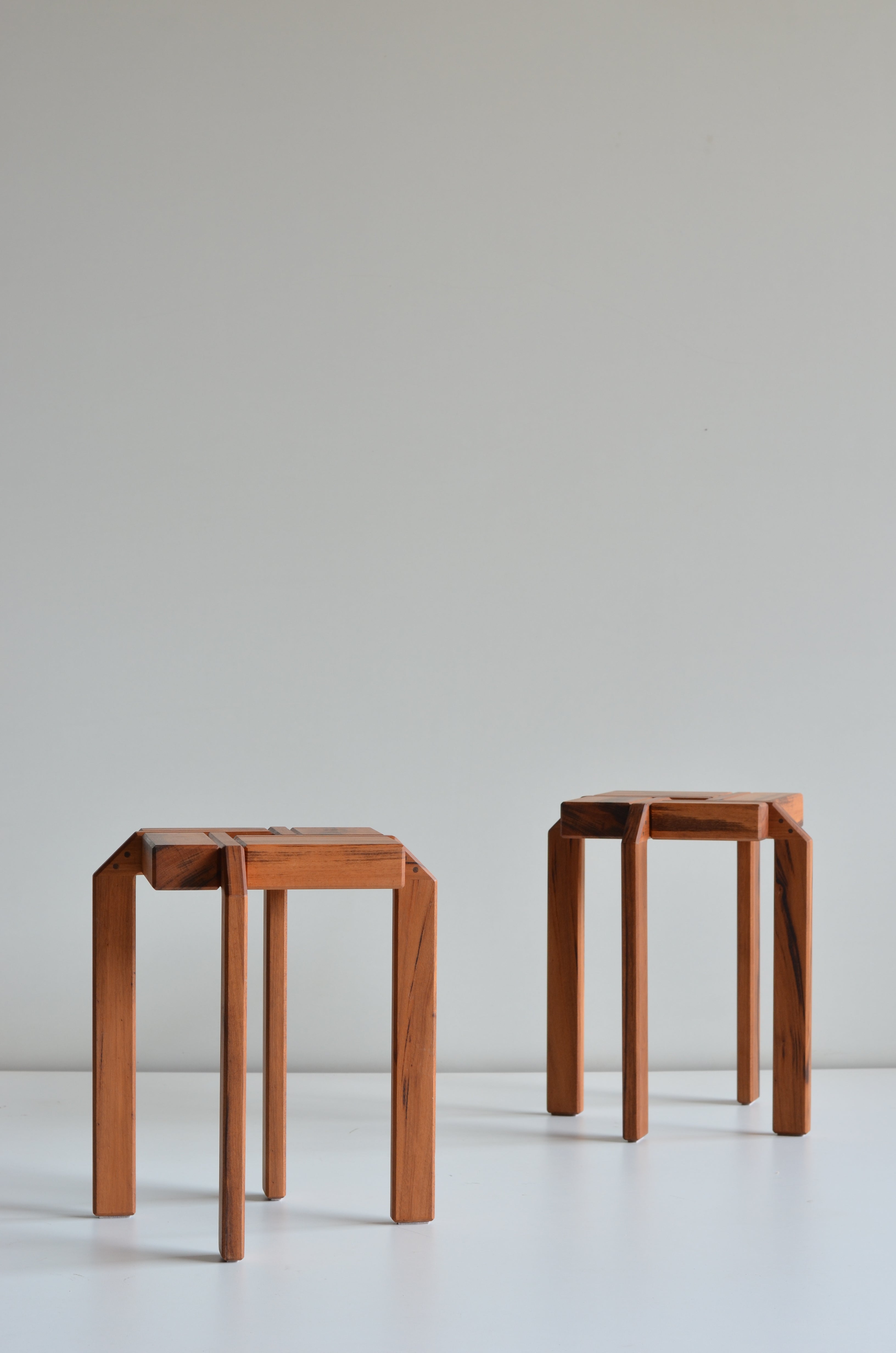 Taburete Arq