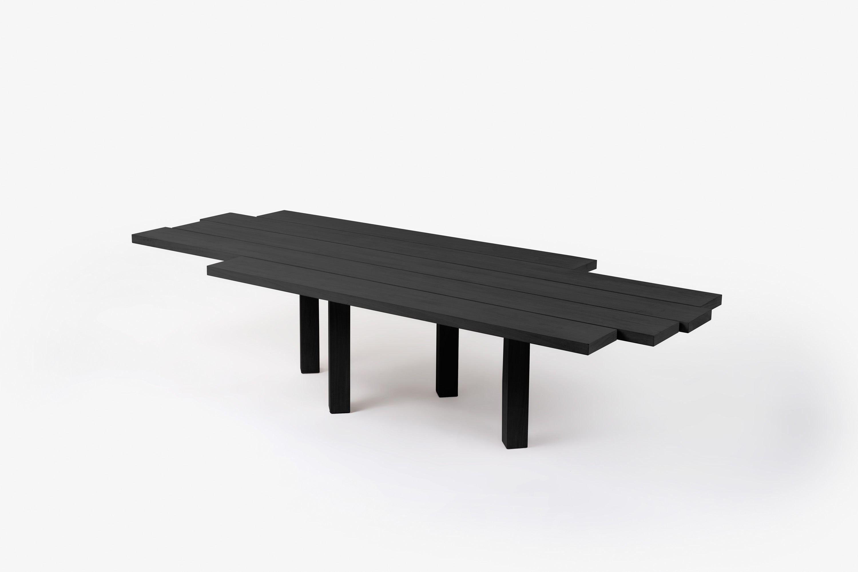 Tabua Dining Table