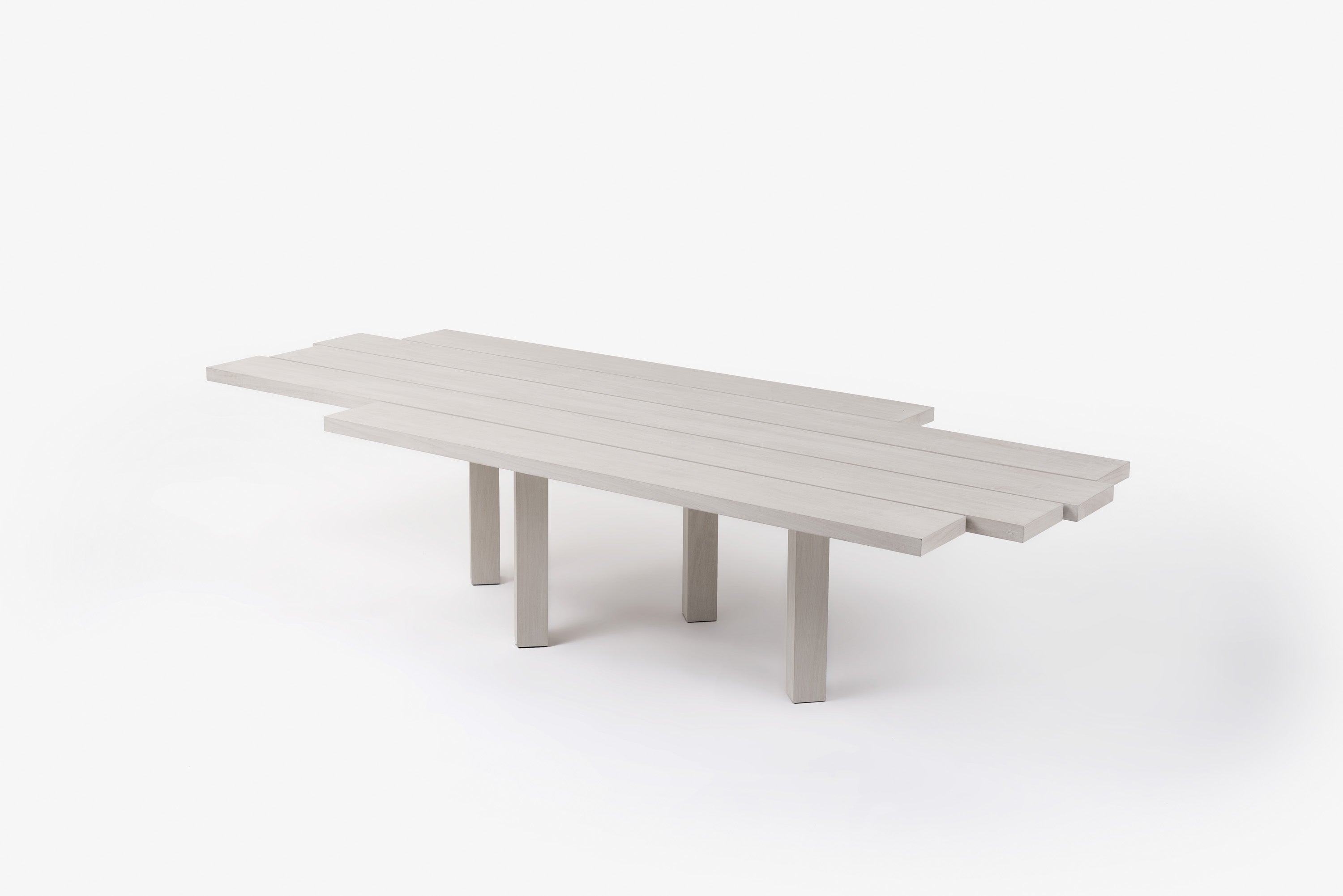 Tabua Dining Table