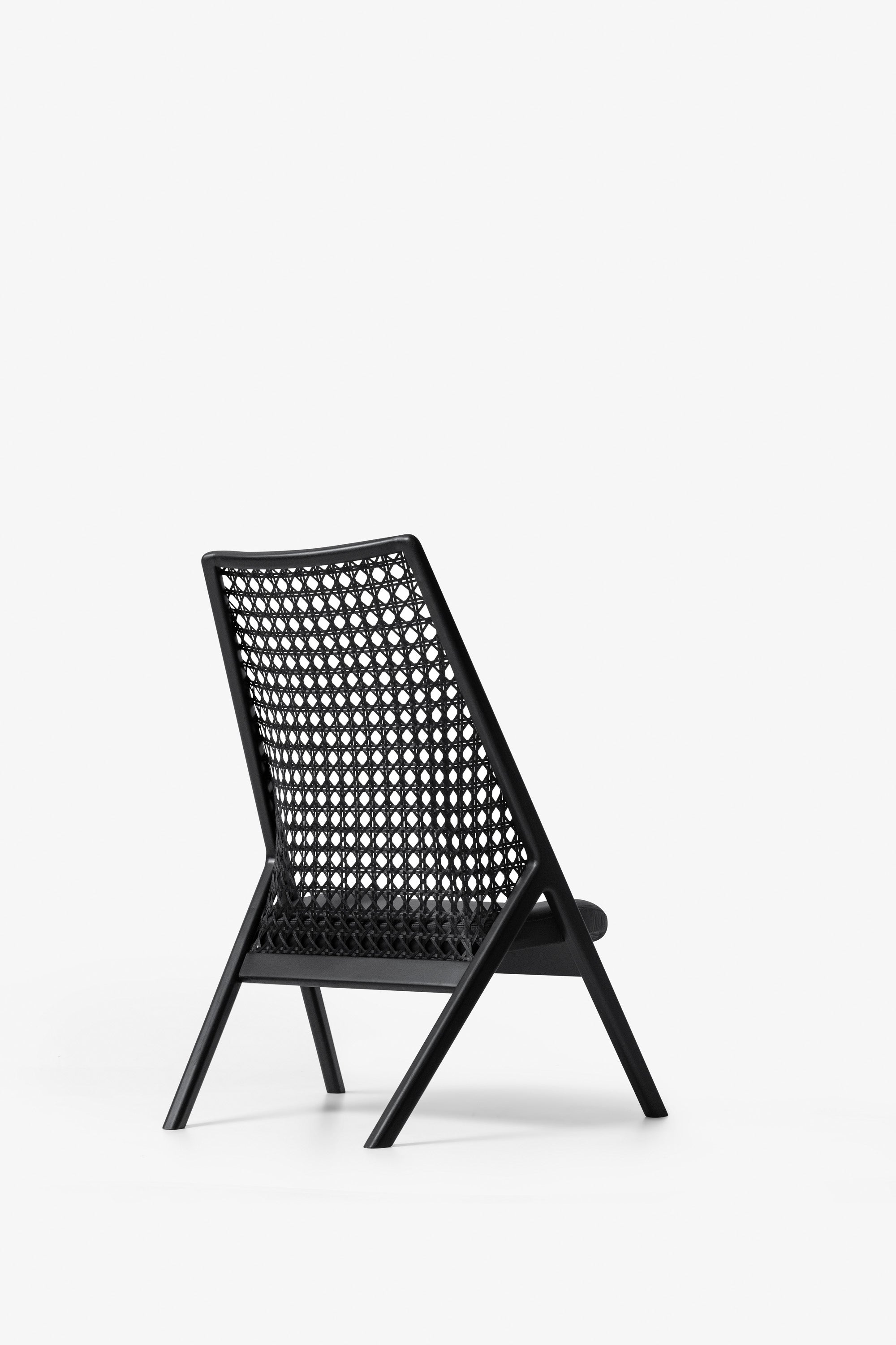 Tela Lounge Chair