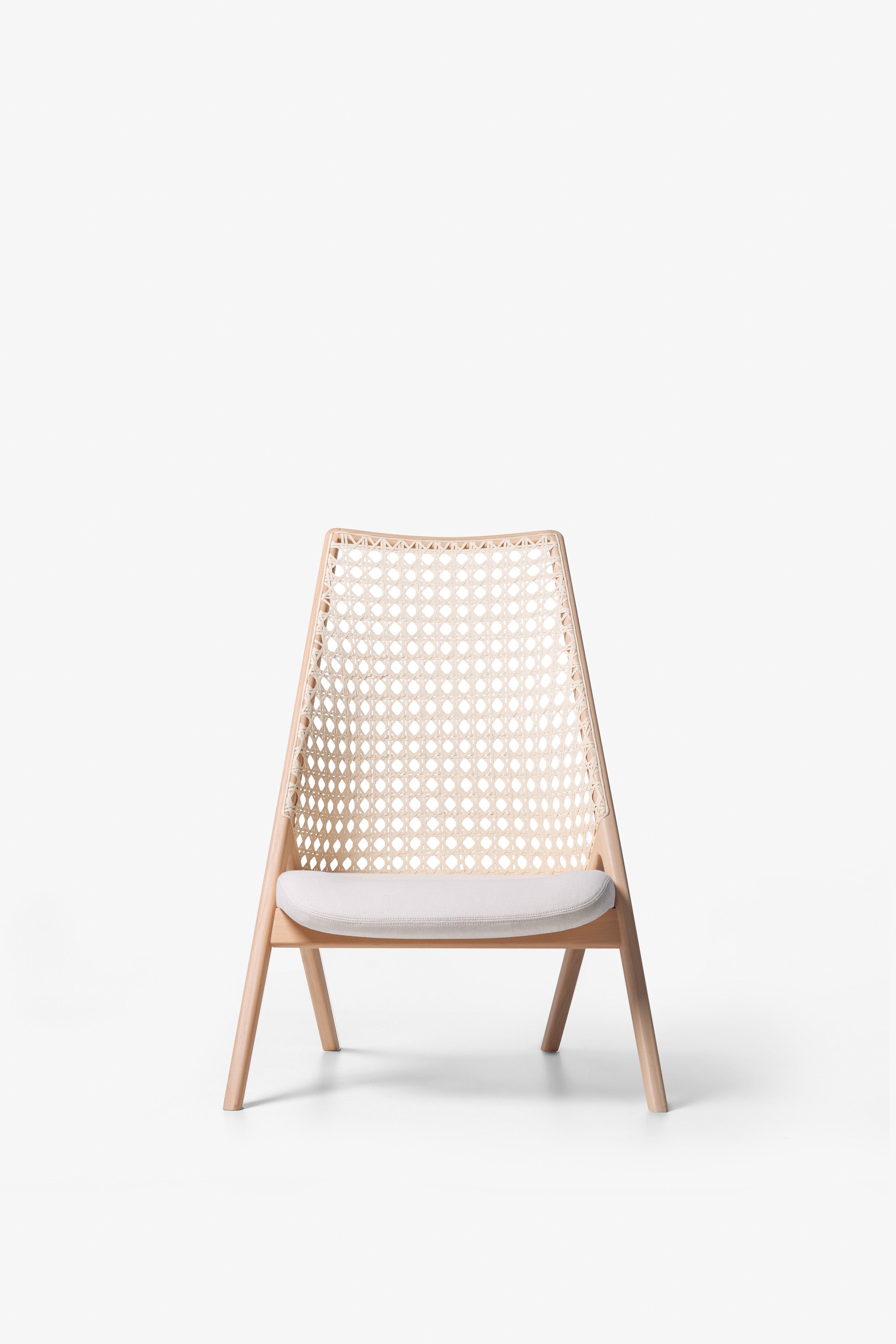 Tela Lounge Chair