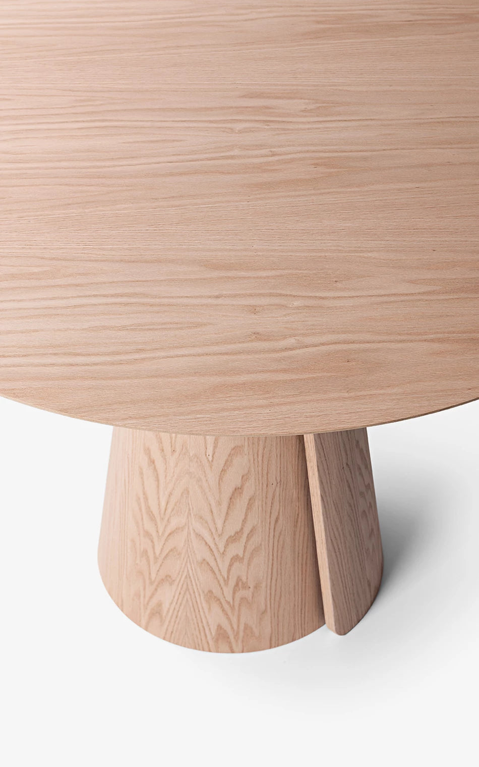 Mesa de comedor Volta