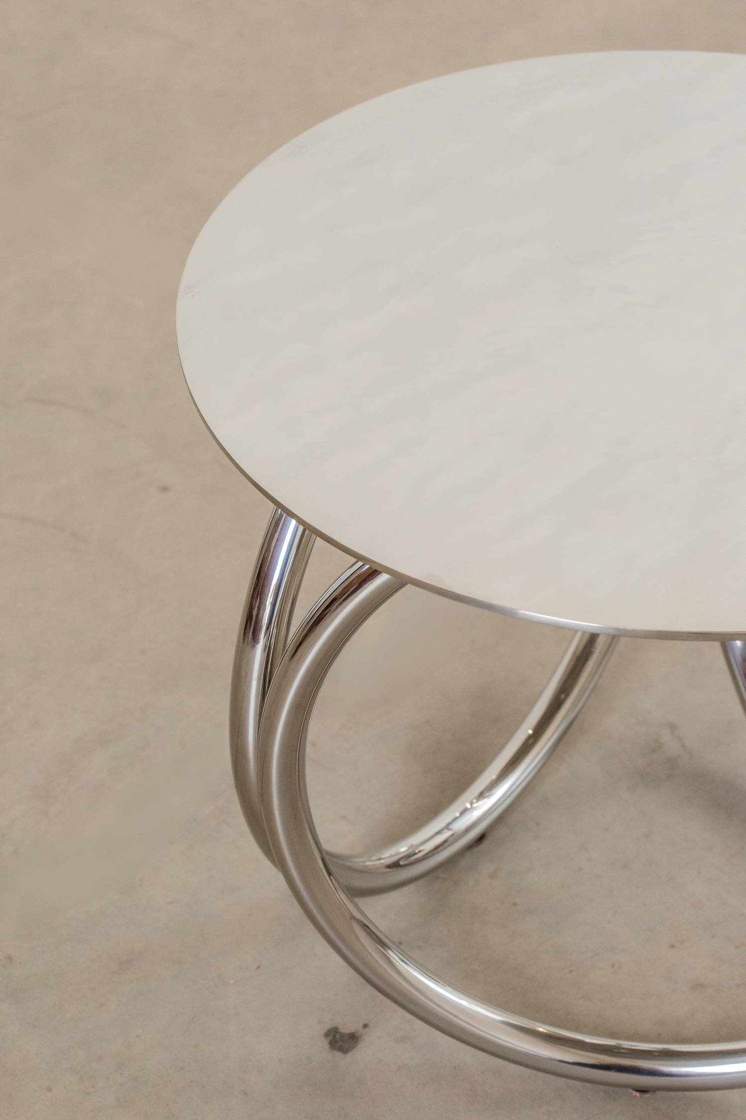 3 Argolas Stainless Steel Side Table