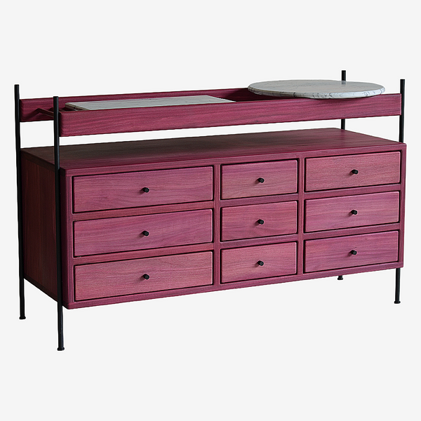 Estrado Dresser