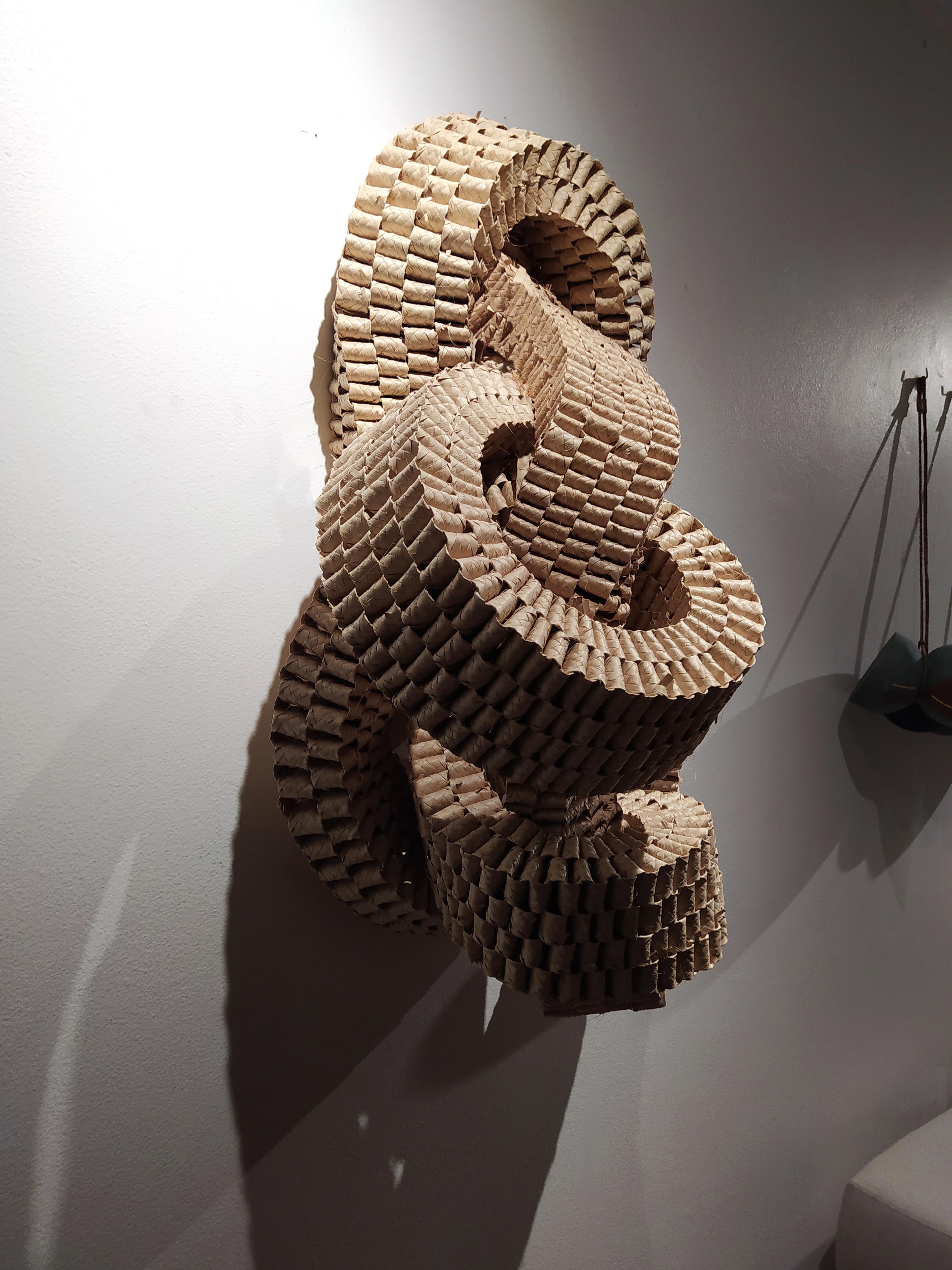 Escultura Mole (Grossa) 