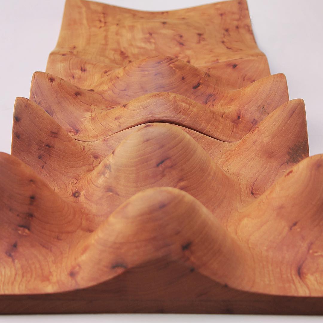 Centro de mesa de madera Ondear