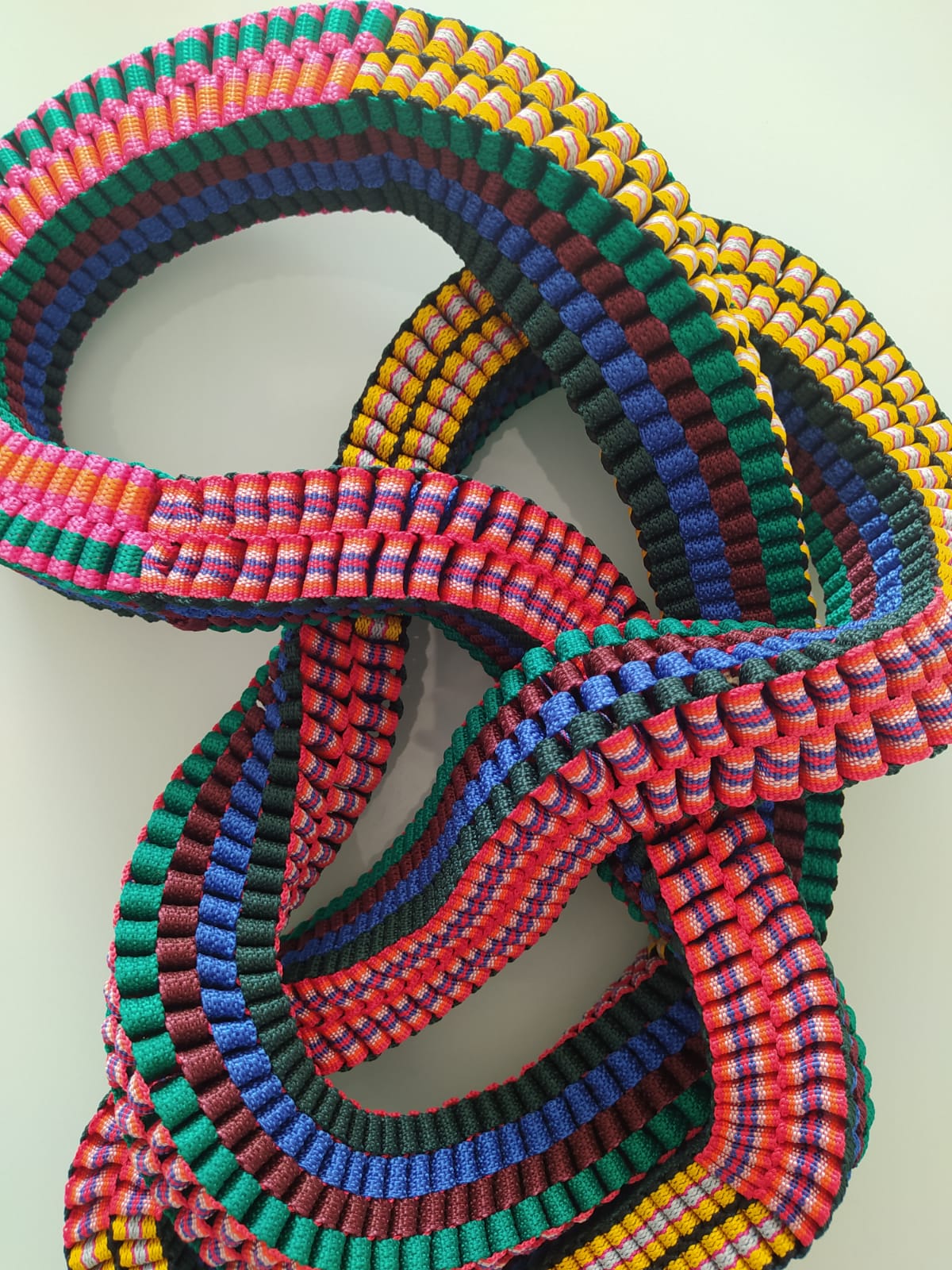 Escultura de topo (colorida) 